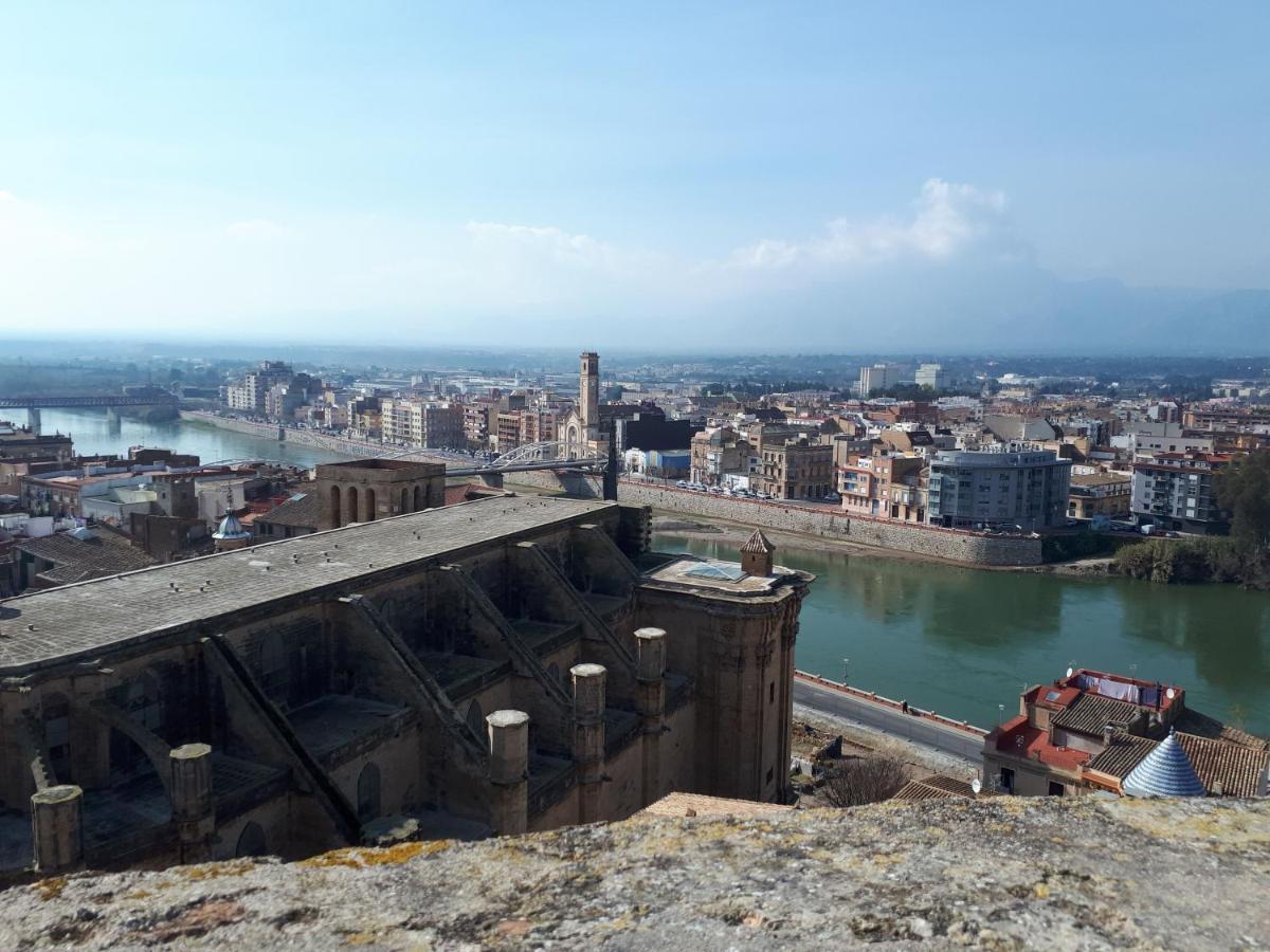 Casa De Bello Tortosa Exteriör bild
